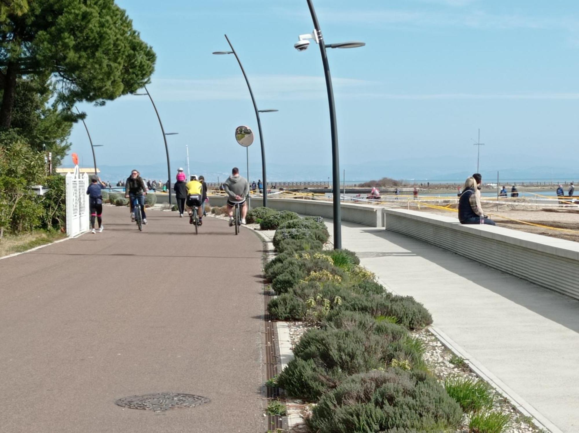 Seaview Beach Front Grado Pineta Andromeda Eksteriør bilde